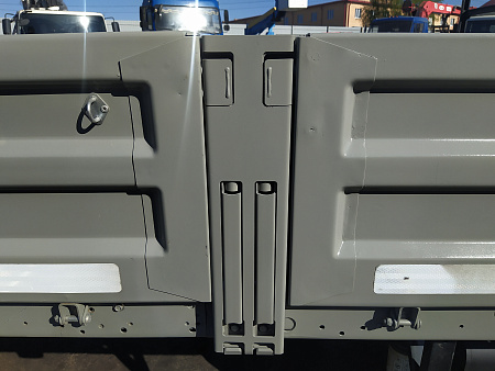 Mitsubishi Canter Fuso 2010г. с КМУ TADANO 295 по цене 1 900 000 руб на Урал-КМУ
