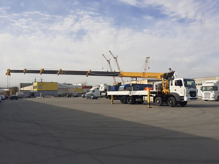 Hyundai HD320 15 тонн с КМУ Soosan SCS 1616 (15тн)+ Буровая установка(2 шнека) + Люлька по цене 9 950 000 руб на Урал-КМУ