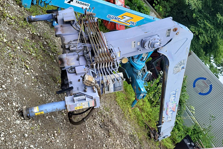 КМУ TADANO CARGO CRANE ZR305R