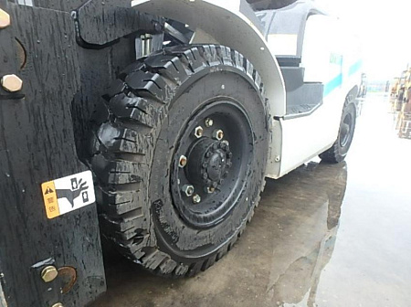 Вилочный погрузчик ТСМ FD25C3Z по цене 1250000 руб на Урал-КМУ