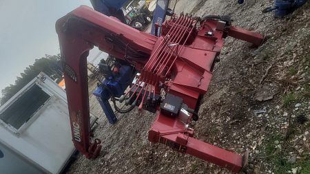 КМУ UNIC URG373USXR
