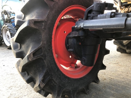 Трактор Kioti DK551 4WD по цене 2 558 400 руб на Урал-КМУ