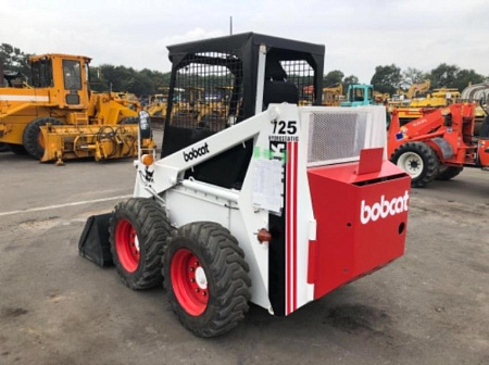 Фронтальный колесный погрузчик BOBCAT 725 по цене 930000 руб на Урал-КМУ