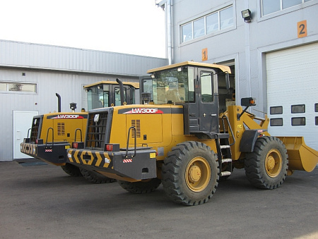 Фронтальный погрузчик XCMG LW300FN 2015г.в. по цене 2880000 руб на Урал-КМУ